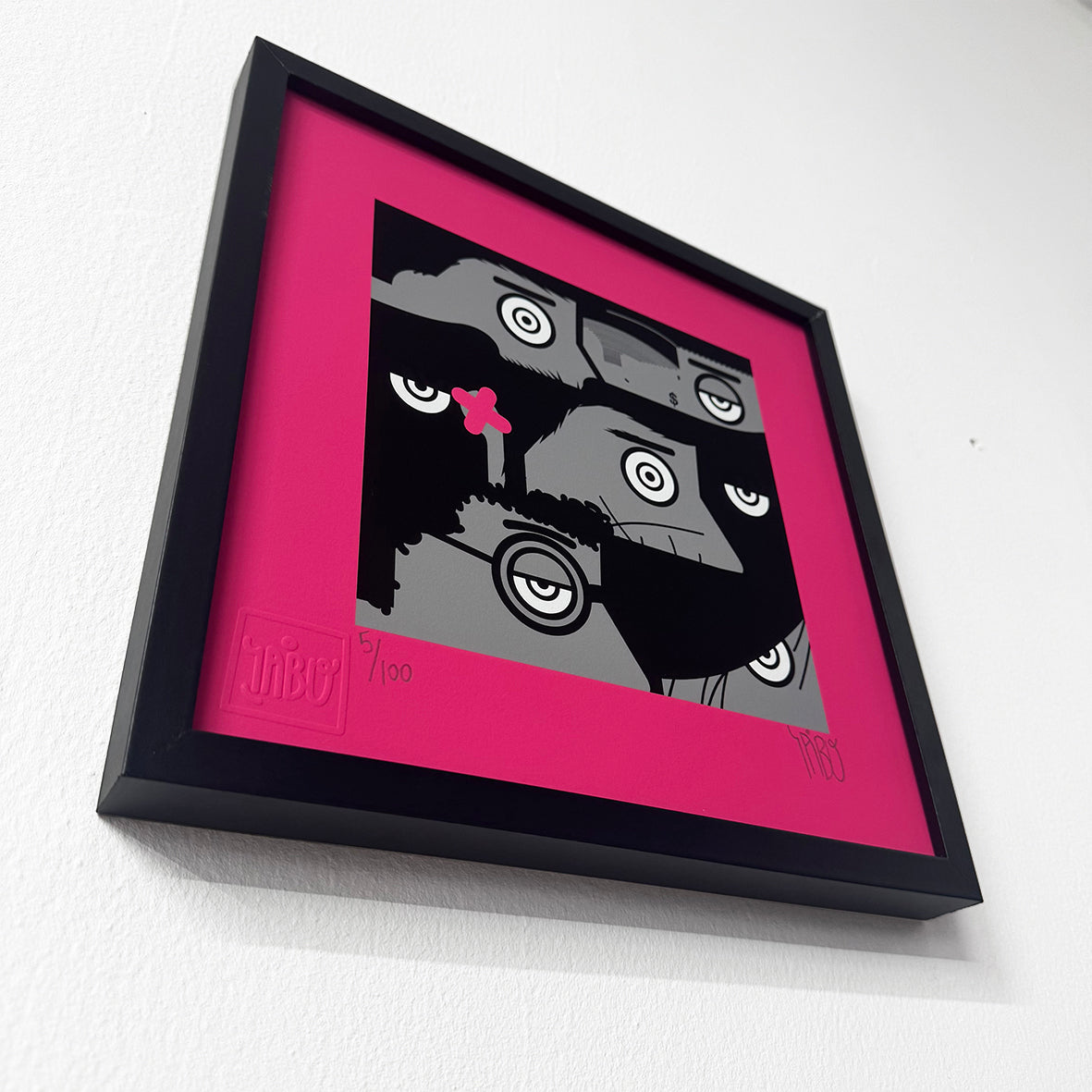 I want to be an artist (new version black-grey-magenta)