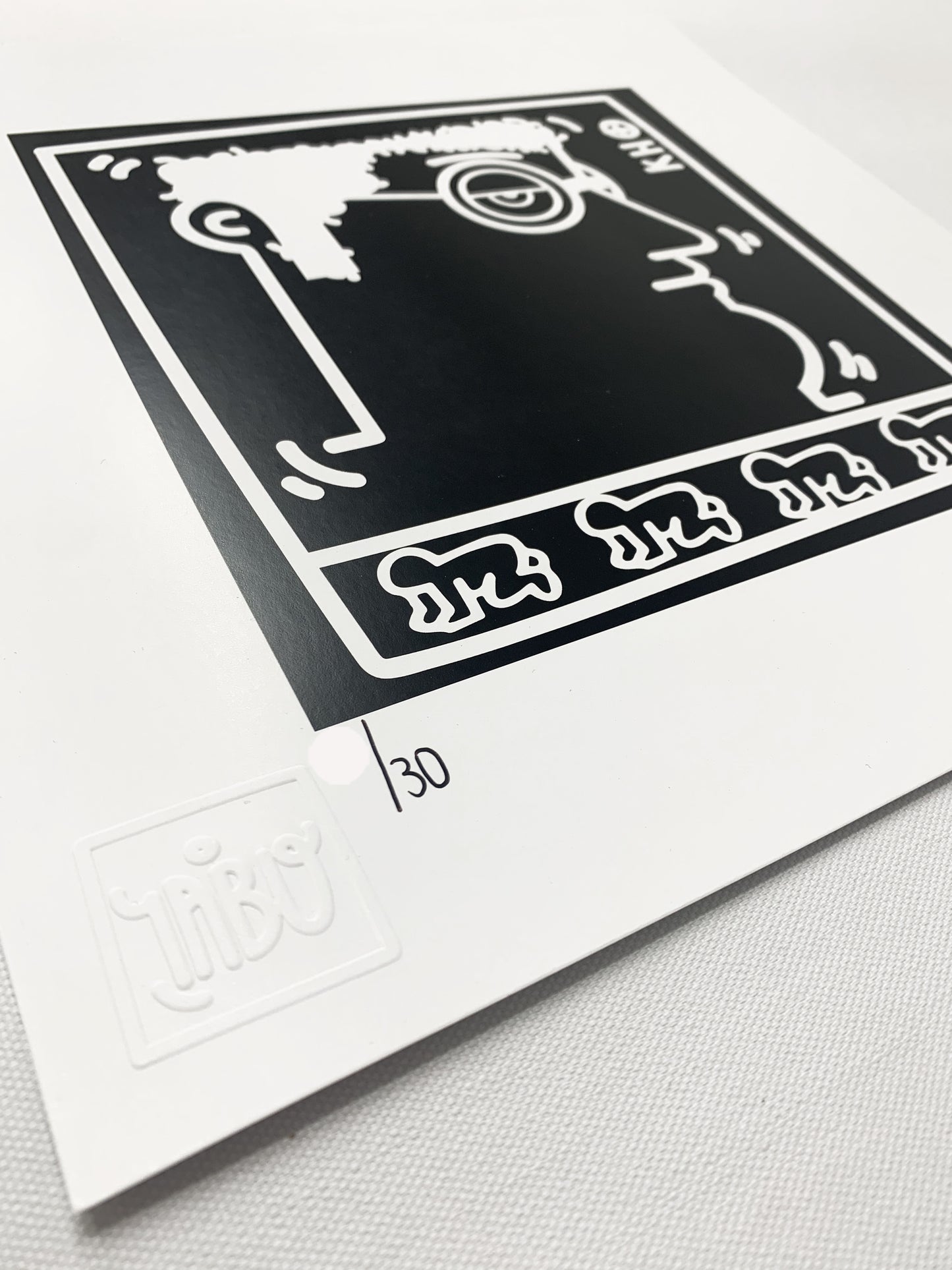 Radiant baby (K. Haring - tribute) Black and white version